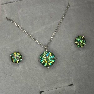 Certified, 5CT TW Green Moissanite set